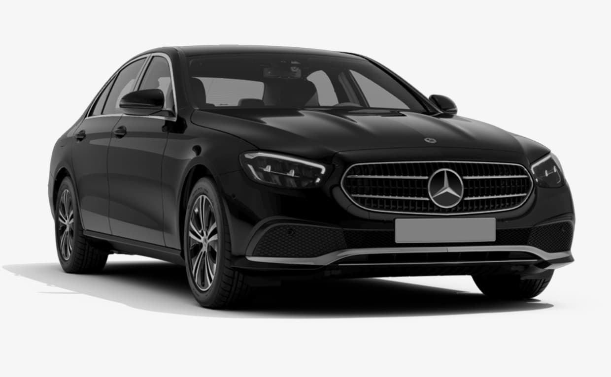 Crni Mercedes-Benz sedan